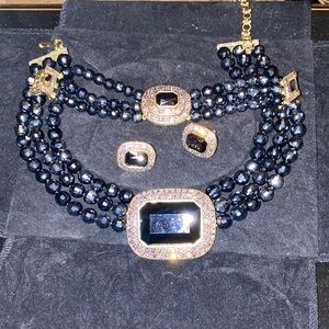 Heidi Daus Elegant Black and Gold Jewelry Set